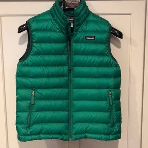 Patagonia Down Sweater Vest Green Boys large
